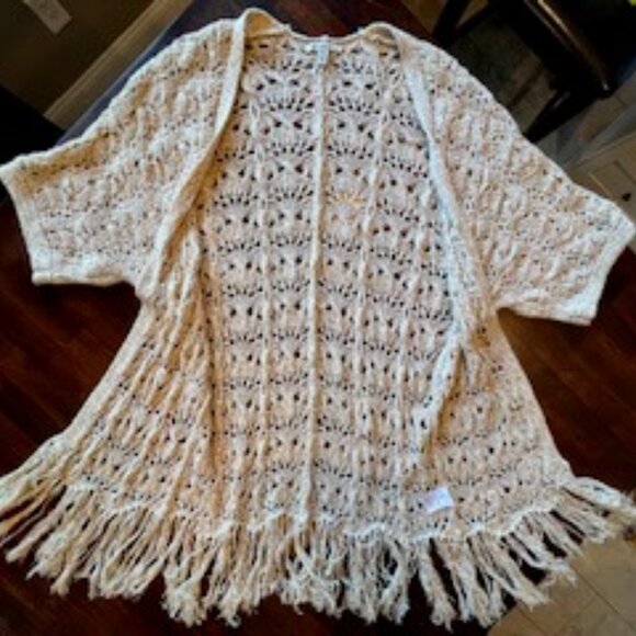 American Eagle Outfitters Tops - American Eagle-Short Sleeve Tan Knit Sweater Jacket Fringe SZ. XS/S